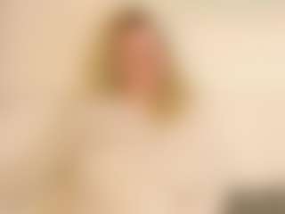 Live cam show with LauraSky - Glasses on Camsoda