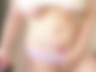 LauraSky's Live Sex Cam Show