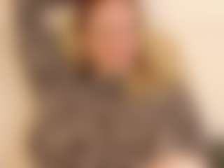 LauraSky's Live Sex Cam Show