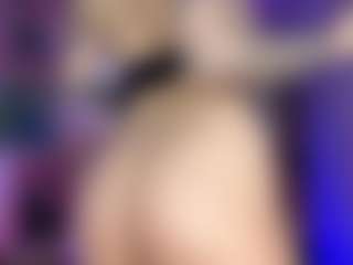Adhara1's Live Sex Cam Show