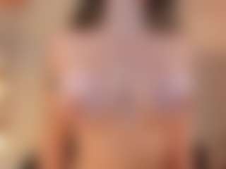Live cam show with Gia Ferrera - Big Ass on CamSodaAdn