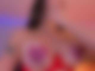 Live cam show with Gia Ferrera - Normal on CamClone