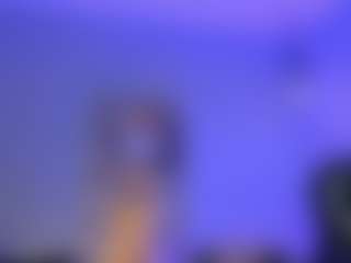 Gia Ferreraとのライブチャットショー - CamsodaのDeepthroat