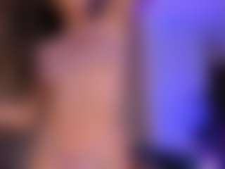 Live cam show with Gia Ferrera - Normal on CSO-WL