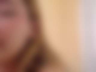 Live cam show with AbellaRider - Twerk on crypto-cams