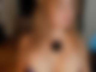 Anahira Solange's Live Sex Cam Show