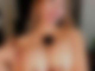 Anahira Solange's Live Sex Cam Show