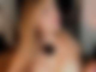 Anahira Solange's Live Sex Cam Show