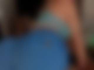 Anahira Solange's Live Sex Cam Show