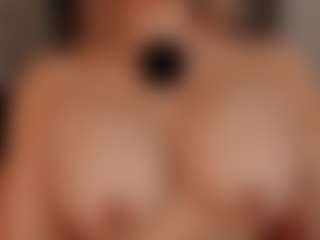 Anahira Solange's Live Sex Cam Show