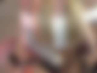 Live cam show with tattoo-experience - Petite on Cam Slut