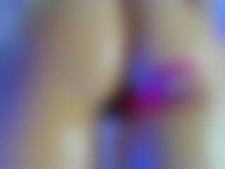 Live cam show with Abella-skin - Latex on Camsoda