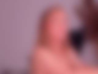 Deea's Live Sex Cam Show