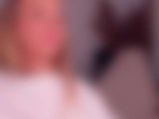 Deea's Live Sex Cam Show