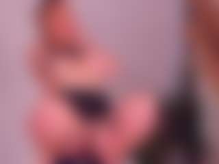 Deea's Live Sex Cam Show