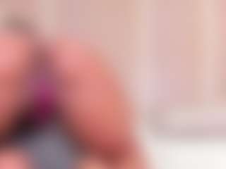 Eva's Live Sex Cam Show
