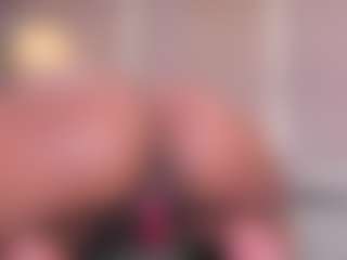 Eva's Live Sex Cam Show