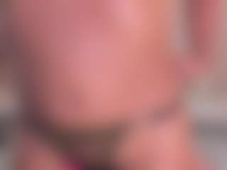Eva's Live Sex Cam Show