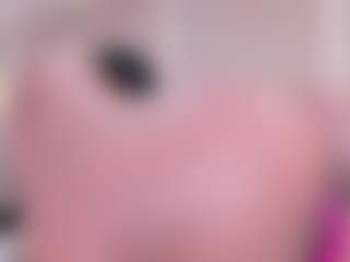 Eva's Live Sex Cam Show