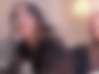 Live cam show with Eva - Small Tits on sexylive.show