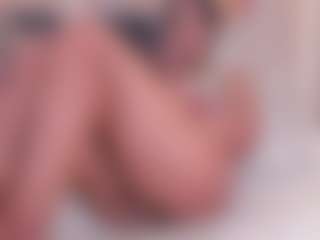 Eva's Live Sex Cam Show