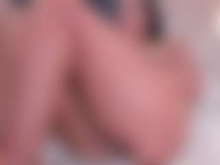 Eva's Live Sex Cam Show