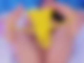valerysultryst's Live Sex Cam Show