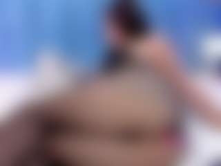 Live cam show with valerysultryst - Fake Tits on Dolls Live