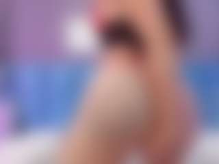 valerysultryst's Live Sex Cam Show