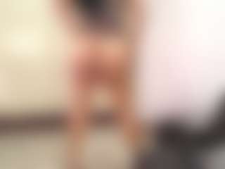 cocksuckingslut's Live Sex Cam Show