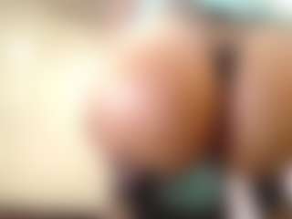 cocksuckingslut's Live Sex Cam Show
