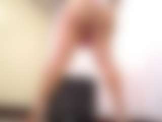 cocksuckingslut's Live Sex Cam Show
