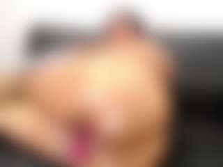cocksuckingslut's Live Sex Cam Show