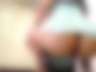 cocksuckingslut's Live Sex Cam Show