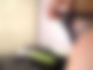 cocksuckingslut's Live Sex Cam Show