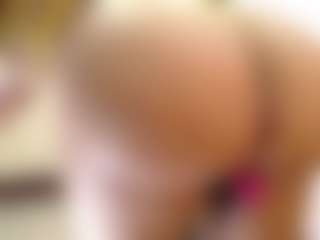 cocksuckingslut's Live Sex Cam Show
