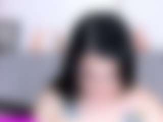 Live cam show with arriadna - Petite on Camsoda