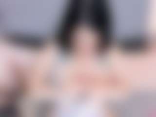 Live cam show with arriadna - Granny Petite on CamSodaAdn