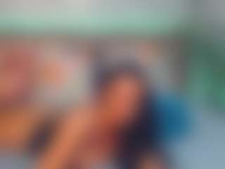 LindaMaia's Live Sex Cam Show