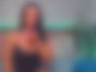LindaMaia's Live Sex Cam Show