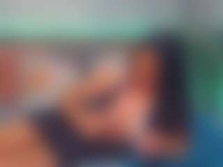 LindaMaia's Live Sex Cam Show