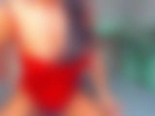 LindaMaia's Live Sex Cam Show