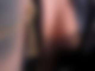 Live cam show with Megan Foxy - Handjob on LiveSexCams6
