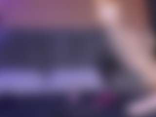 Live cam show with Megan Foxy - Muscle on boobsie.com