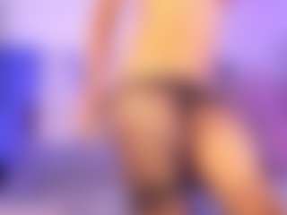 Live cam show with Megan Foxy - Eating Pussy on Camsoda