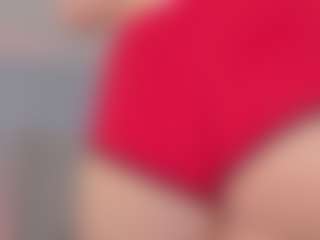 Live cam show with Chloe Dee - Saliva on Free Soda