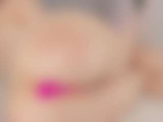 Chloe Dee's Live Sex Cam Show