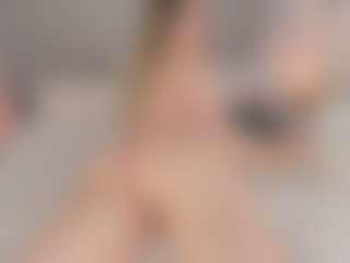 Chloe Dee's Live Sex Cam Show