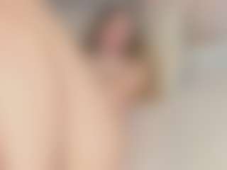 Chloe Dee's Live Sex Cam Show