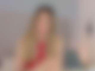 Chloe Dee's Live Sex Cam Show